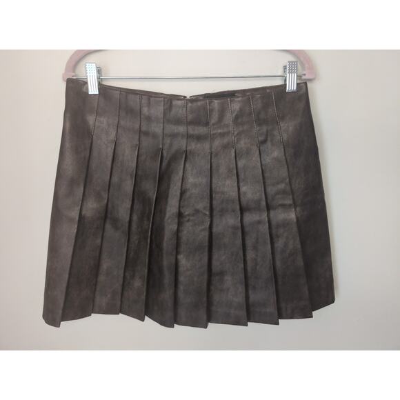 Vici pleated preppy brown mini skirt - Picture 2 of 9